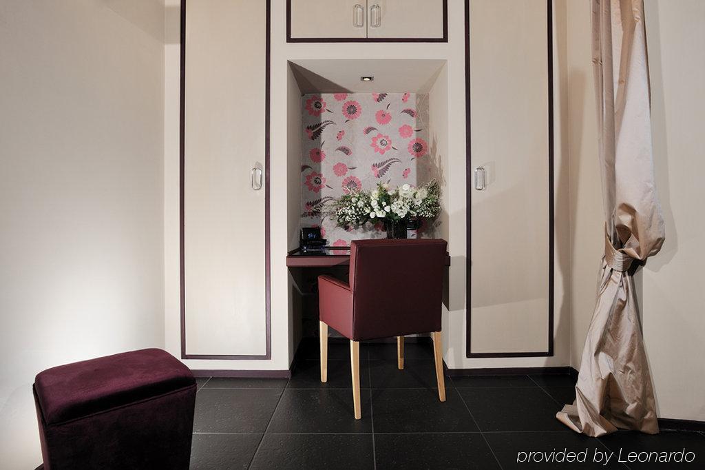 Roma Dreaming Aparthotel חדר תמונה